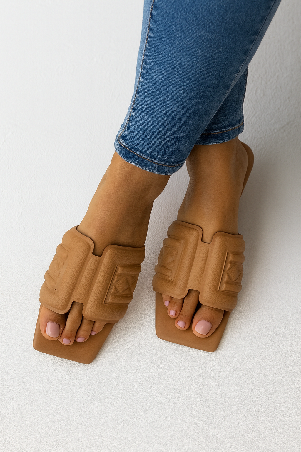 𝑺𝑨𝑵𝑫𝑨𝑳𝑰𝑨 𝑷𝑳𝑨𝑵𝑨